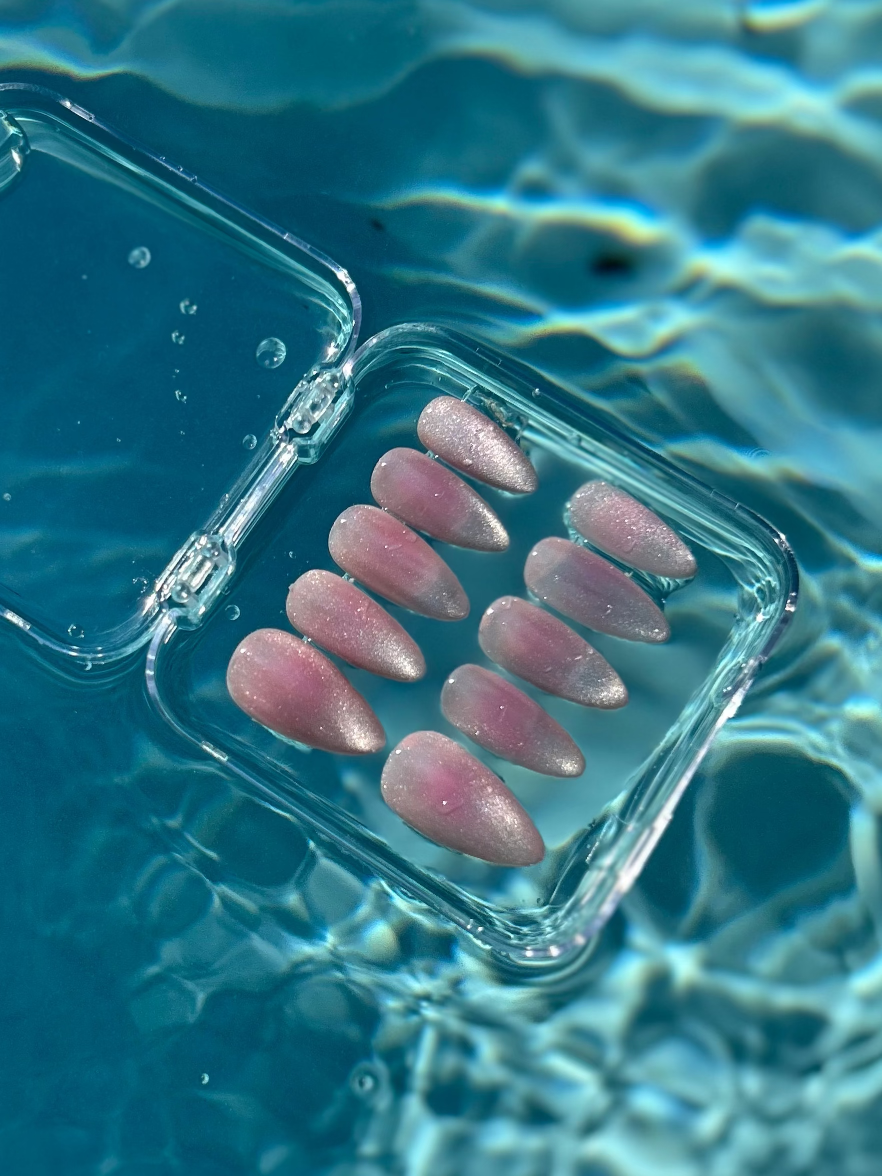pink aura cat eye press-on nails